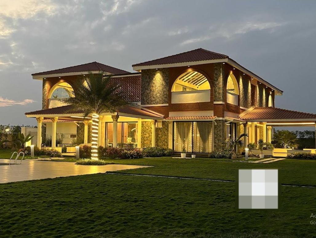Redhomex Cove Castle Villa Hyderabad Exteriör bild